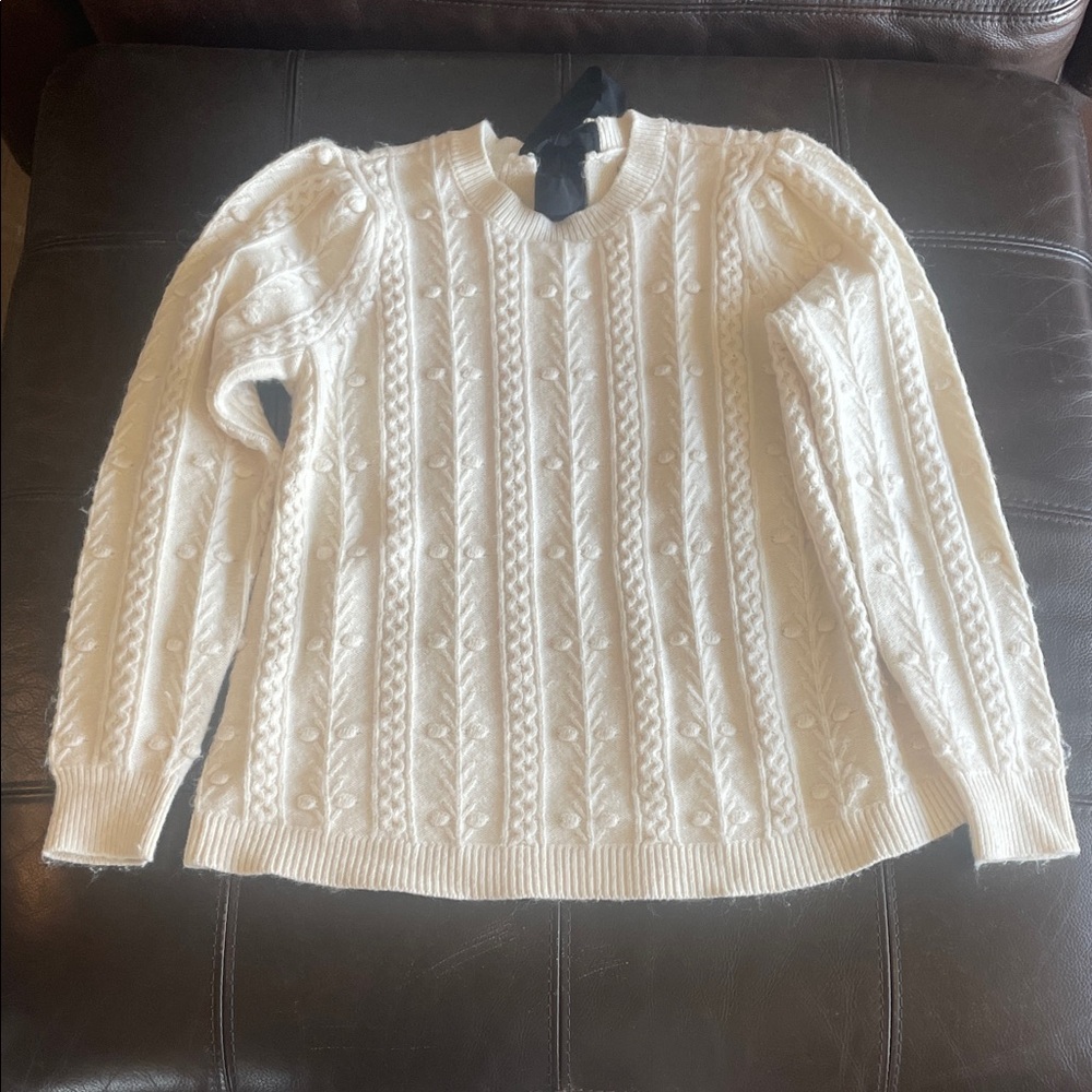 Ann Taylor LOFT Women's Cream Cable Knit Sweater